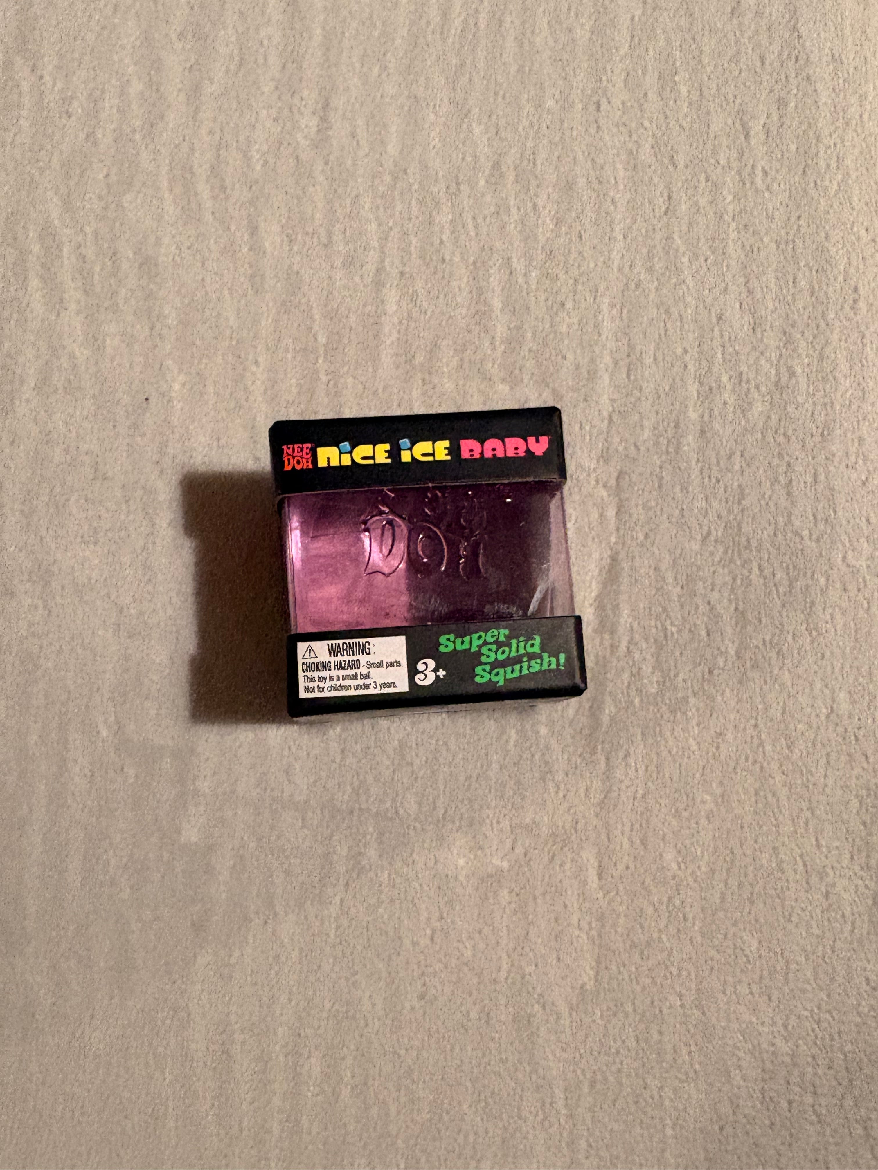 Needoh Teenie nice cube